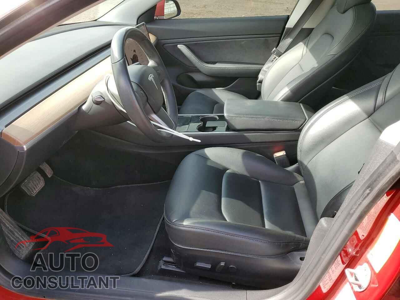 TESLA MODEL 3 2018 - 5YJ3E1EB1JF146151