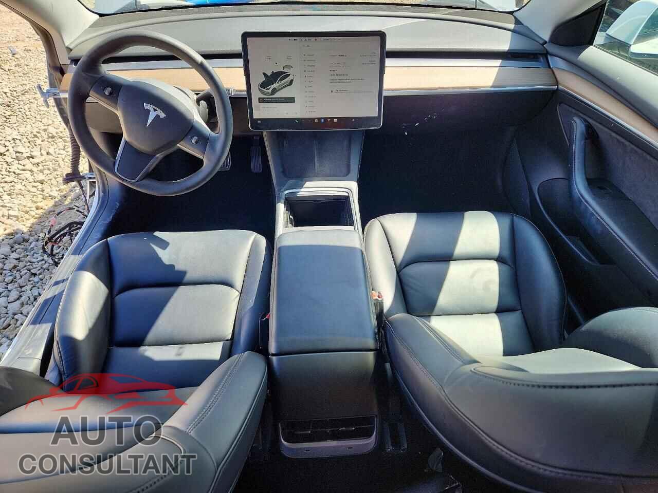 TESLA MODEL 3 2021 - 5YJ3E1EA8MF072142
