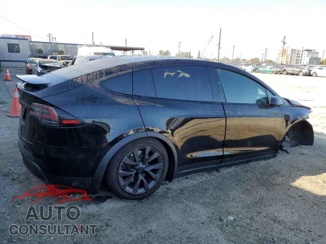 TESLA MODEL X 2023 - 7SAXCBE56PF423458