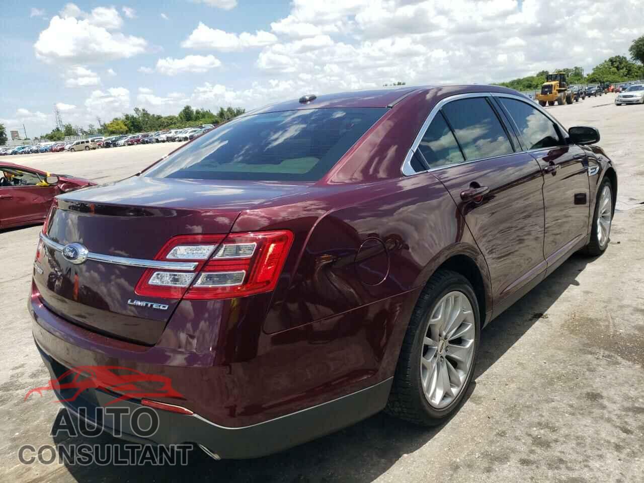 FORD TAURUS 2019 - 1FAHP2F80KG118721