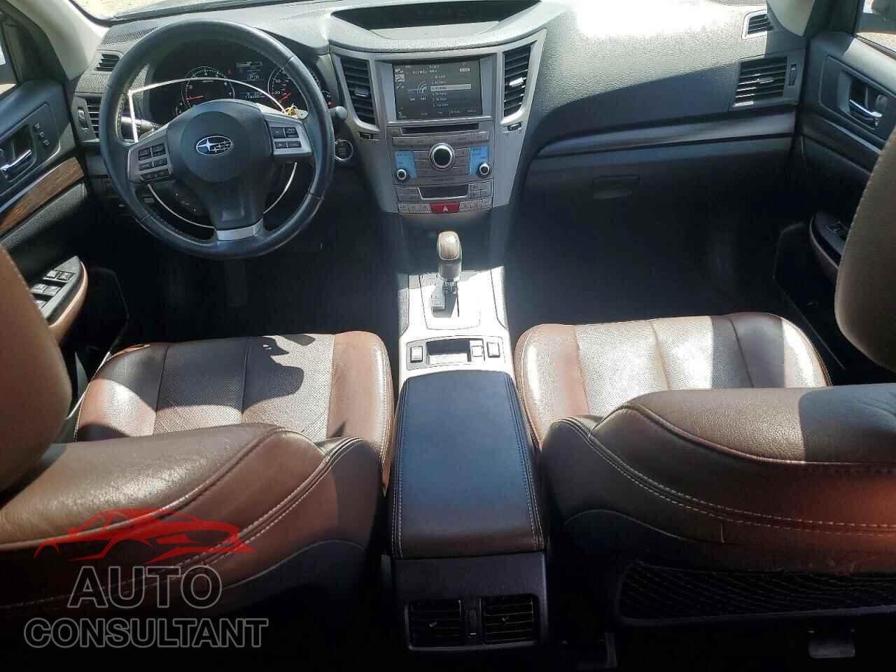SUBARU OUTBACK 2014 - 4S4BRBPC0E3235705