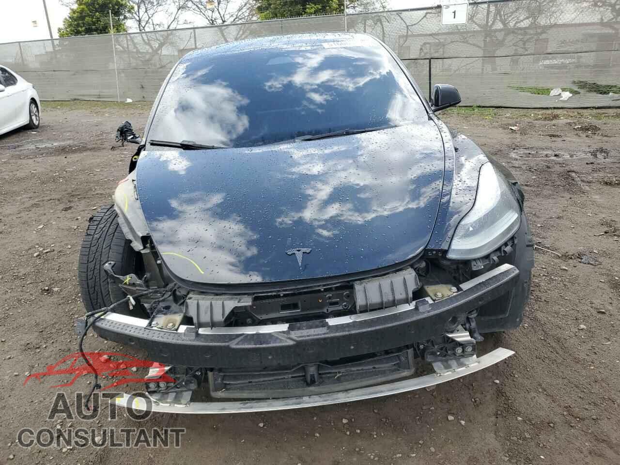 TESLA MODEL 3 2023 - 5YJ3E1EA0PF451513
