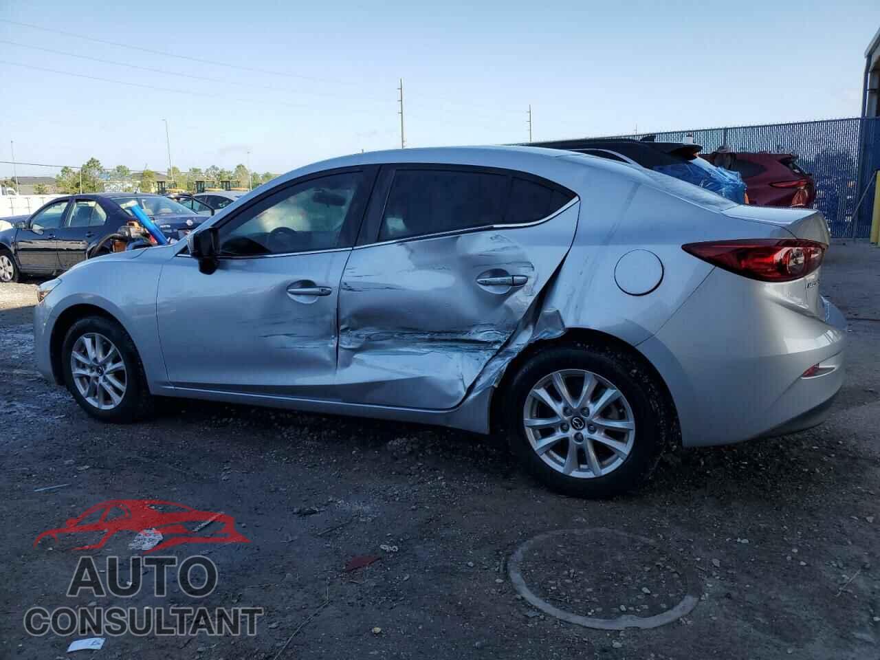 MAZDA 3 2017 - 3MZBN1U74HM157236