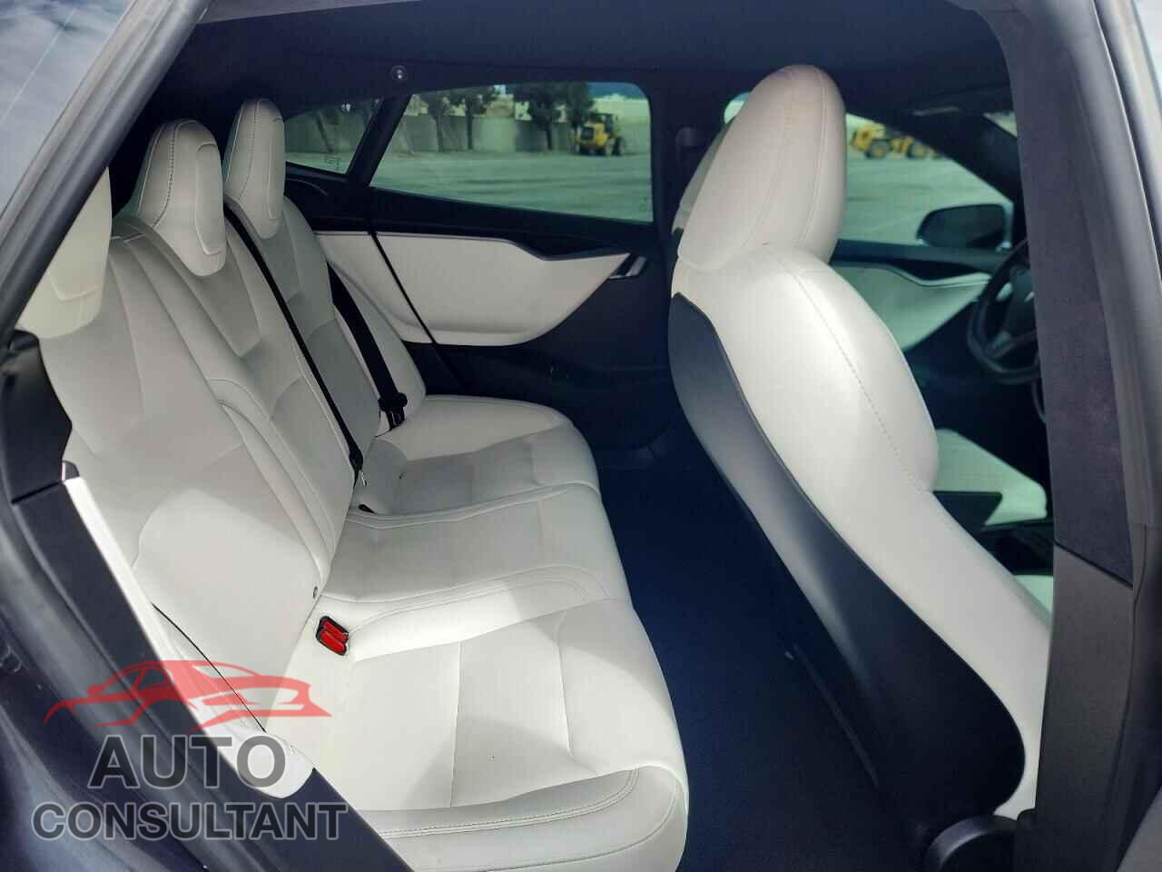 TESLA MODEL S 2020 - 5YJSA1E41LF396694