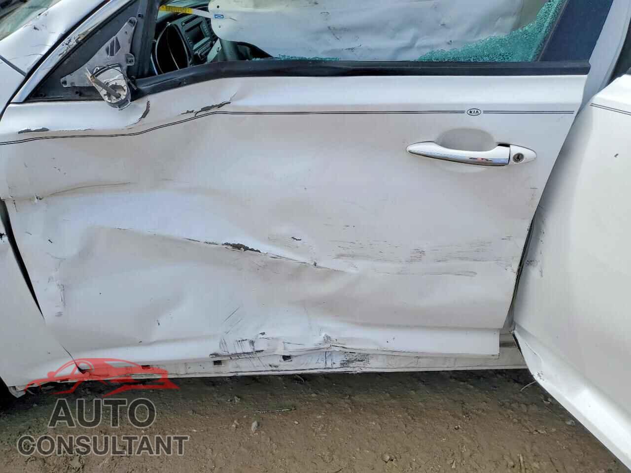 KIA OPTIMA 2015 - KNAGM4A73F5557032