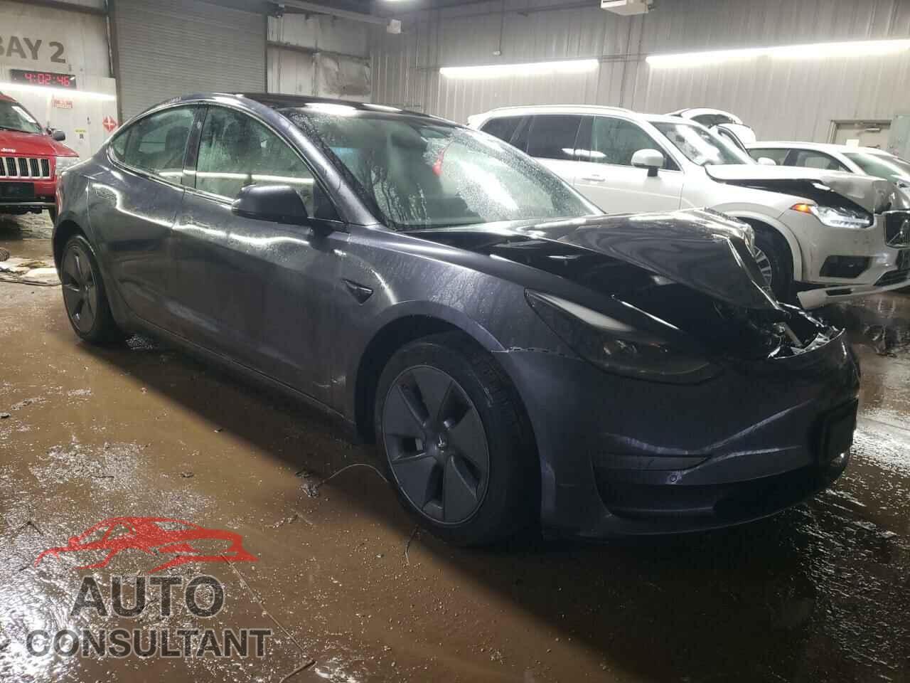 TESLA MODEL 3 2022 - 5YJ3E1EA8NF372507