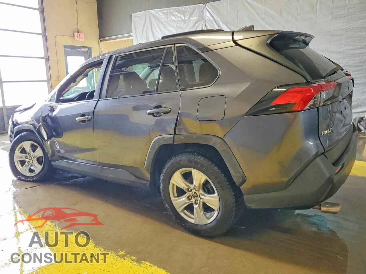 TOYOTA RAV4 2019 - JTMP1RFV0KD012454