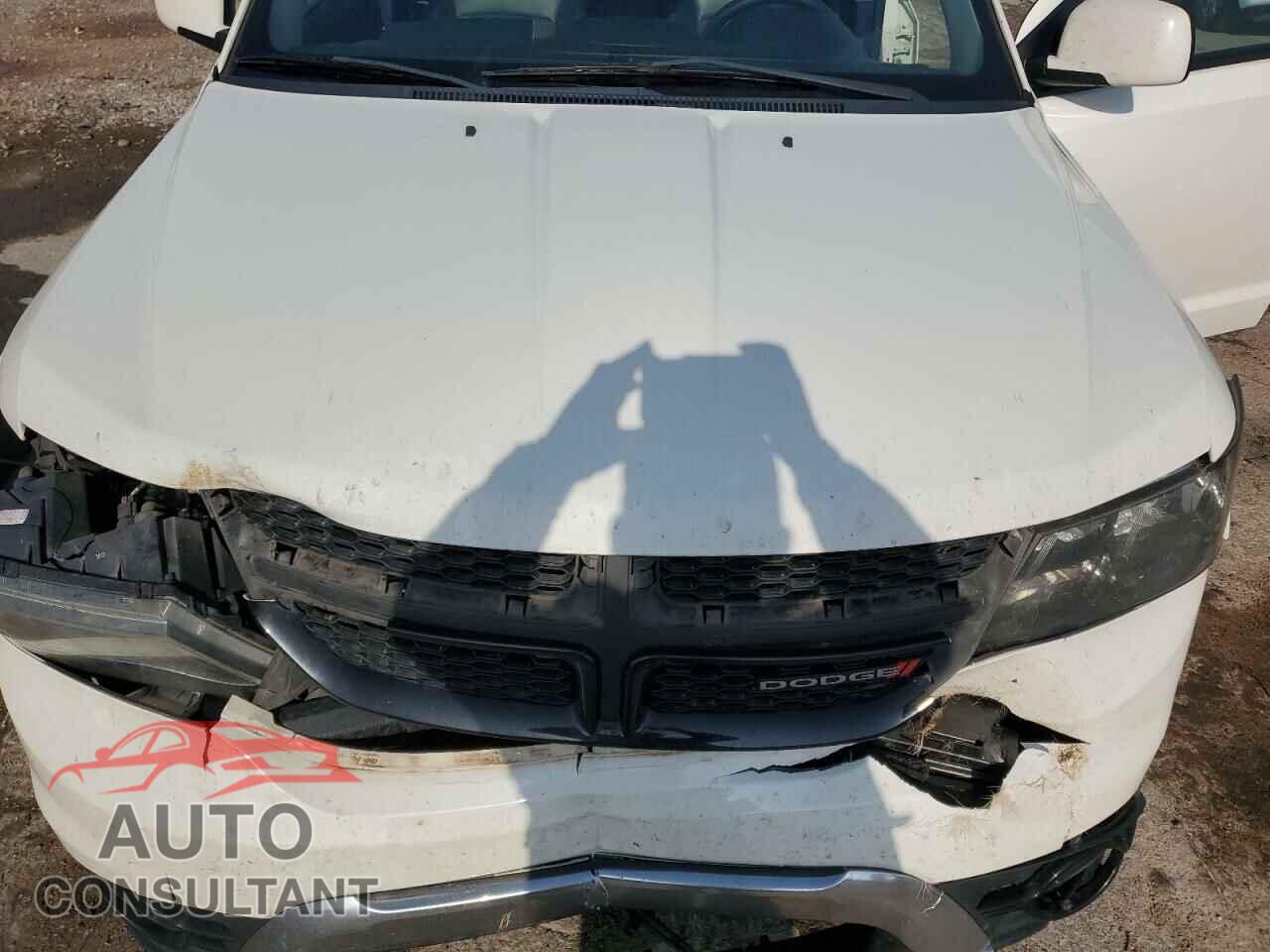 DODGE JOURNEY 2017 - 3C4PDCGB9HT545379