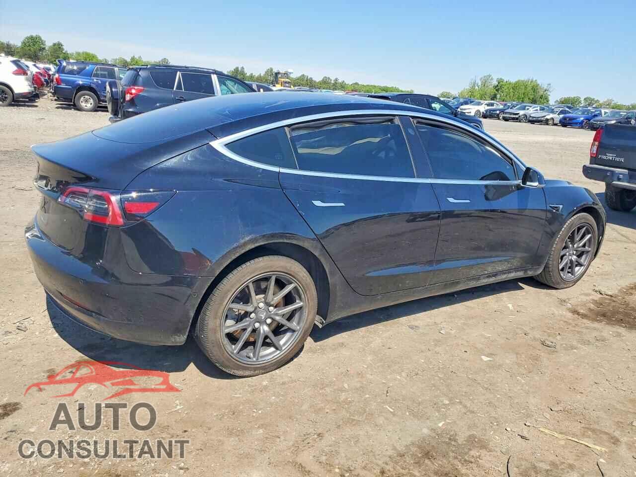 TESLA MODEL 3 2019 - 5YJ3E1EA3KF399187