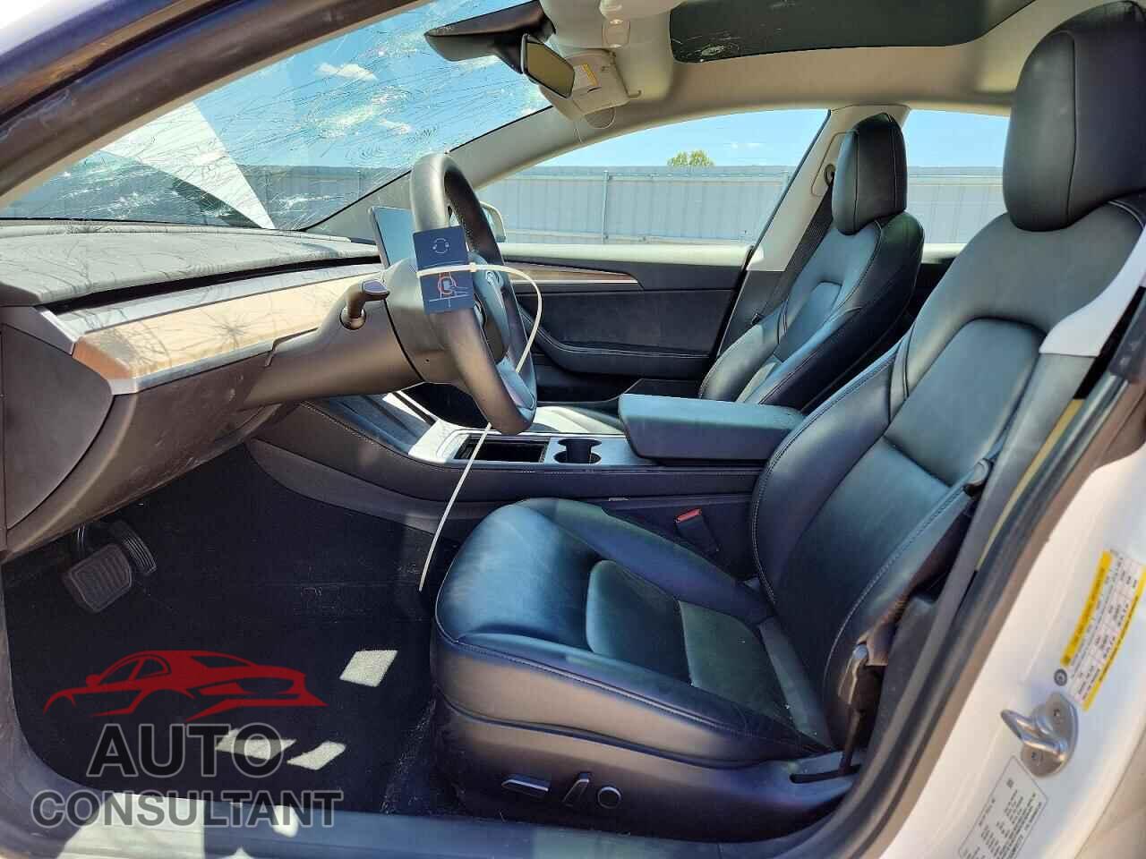 TESLA MODEL 3 2021 - 5YJ3E1EA3MF017775