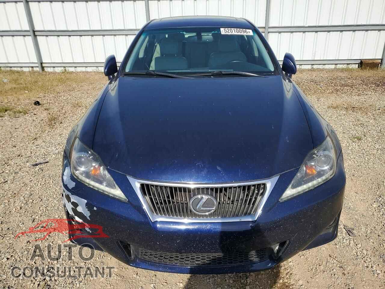 LEXUS IS 2011 - JTHBF5C2XB5145813