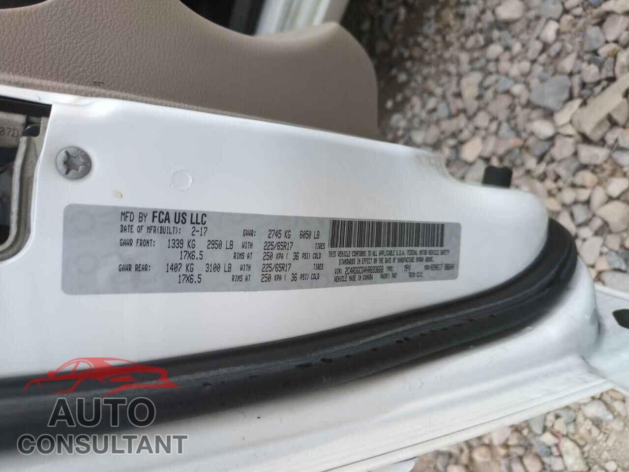 DODGE CARAVAN 2017 - 2C4RDGCG4HR693668