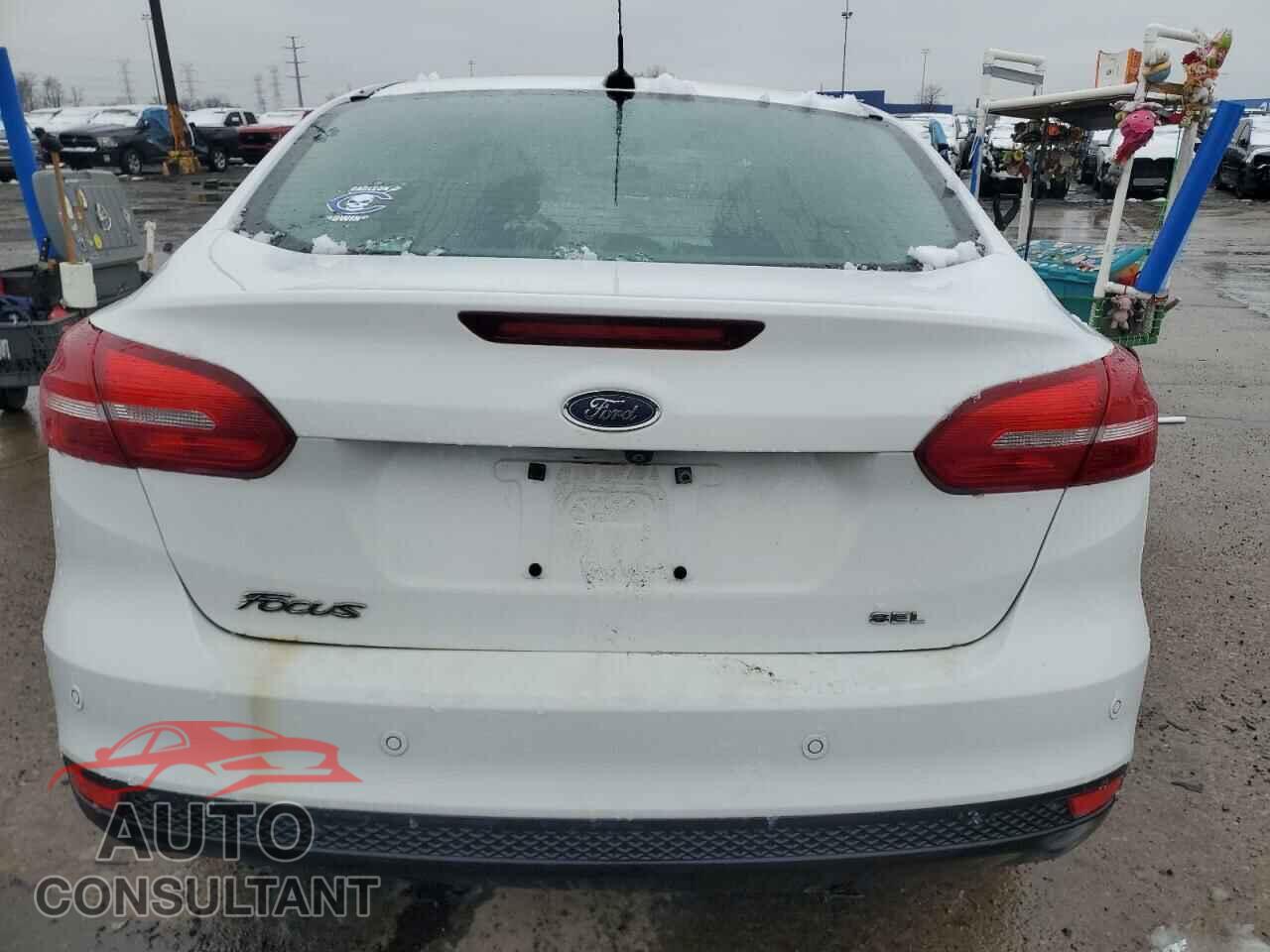 FORD FOCUS 2017 - 1FADP3H27HL209885