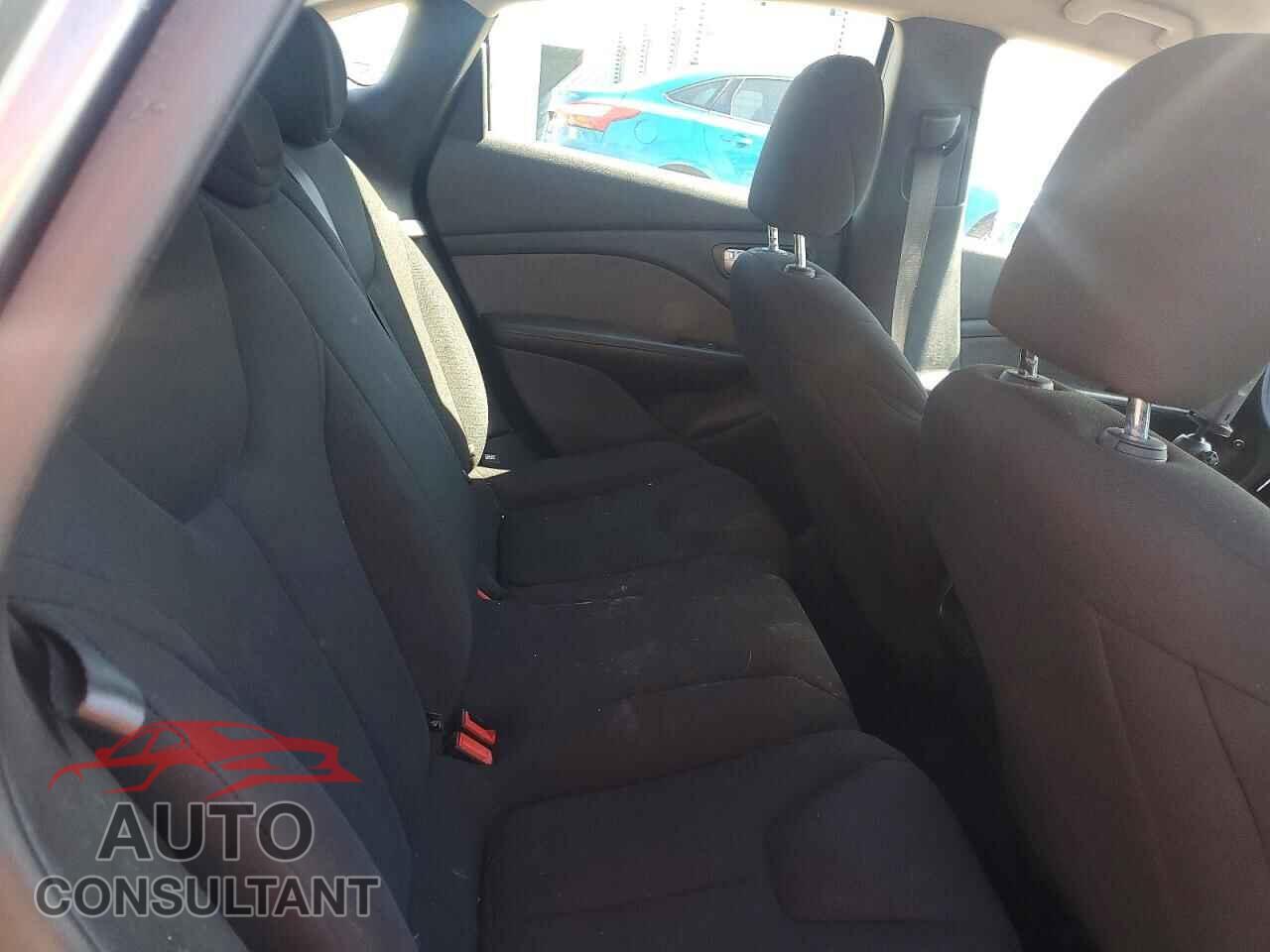 DODGE DART 2013 - 1C3CDFAA1DD106021