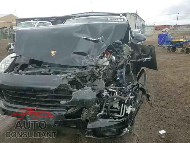 PORSCHE CAYENNE 2016 - WP1AE2A29GLA17758
