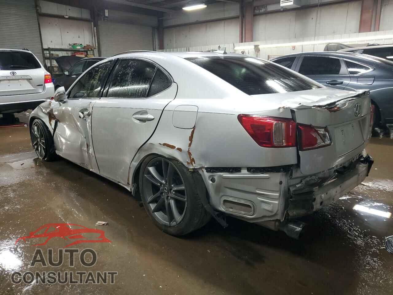 LEXUS IS 2011 - JTHBF5C20B5139633