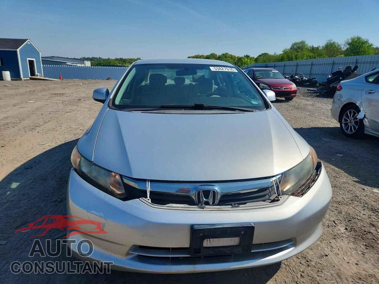 HONDA CIVIC 2012 - 2HGFB2F55CH563663