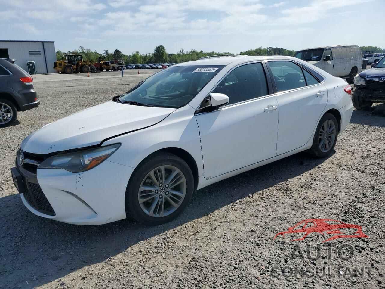 TOYOTA CAMRY 2015 - 4T1BF1FK5FU013037