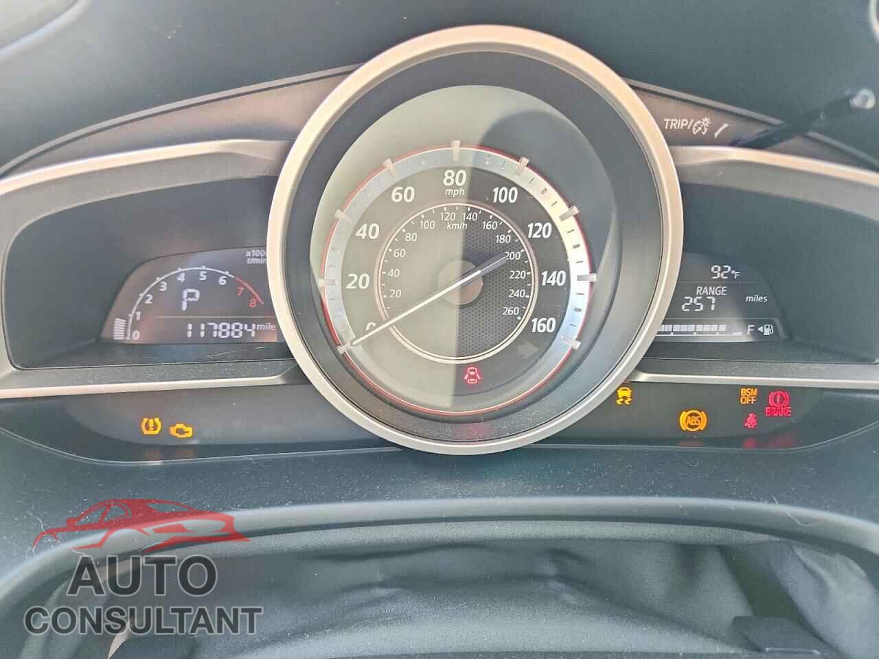 MAZDA 3 2016 - JM1BM1M79G1348765