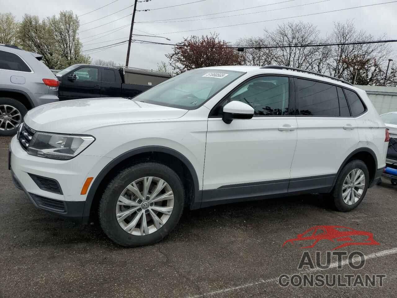 VOLKSWAGEN TIGUAN 2018 - 3VV1B7AXXJM056479