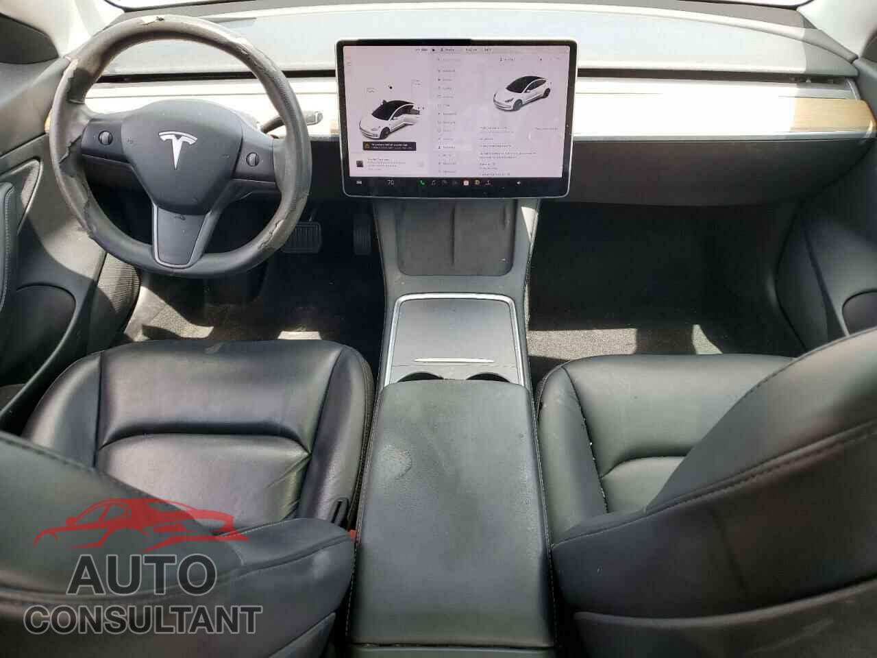 TESLA MODEL 3 2021 - 5YJ3E1EA2MF854713