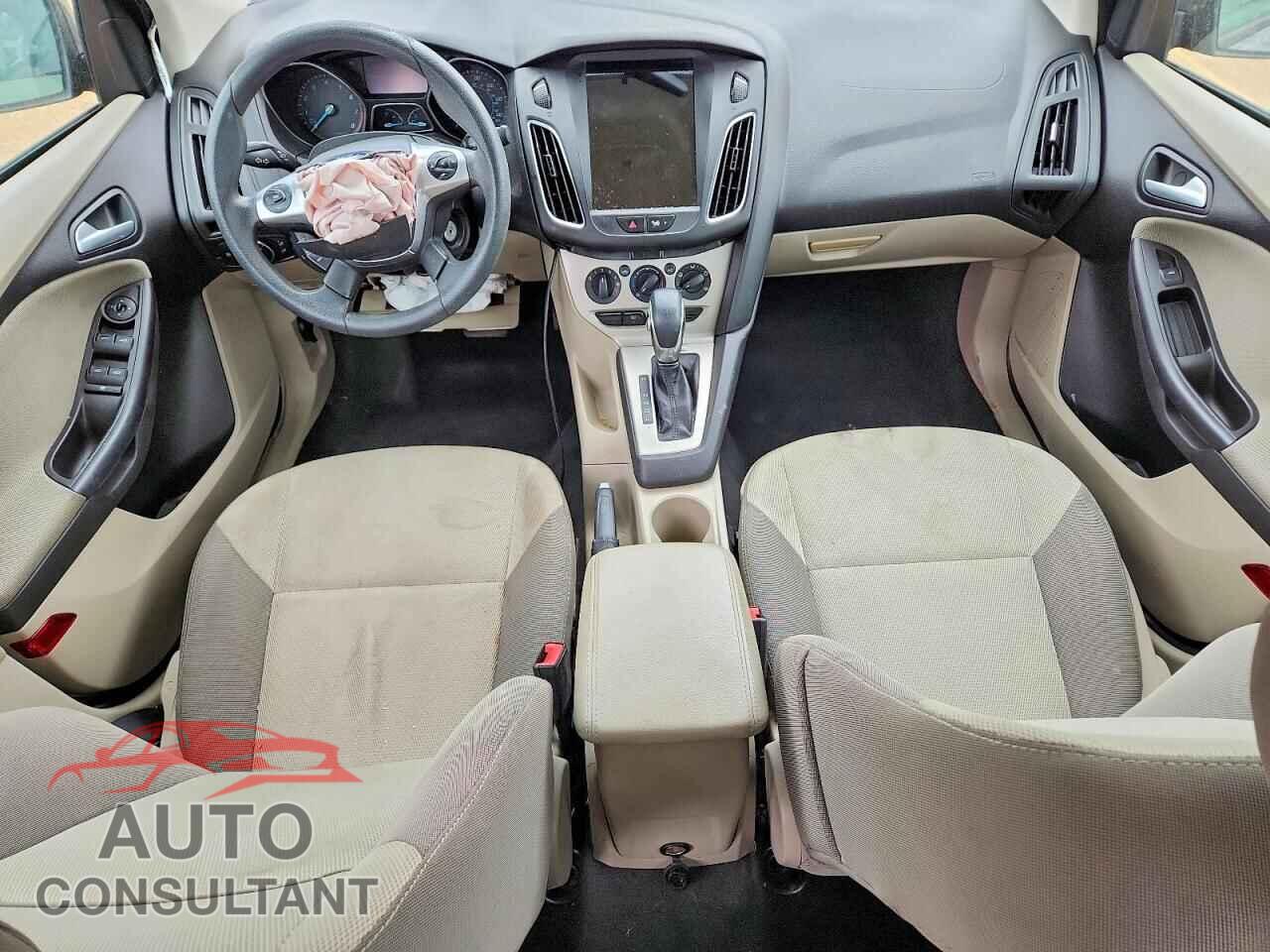FORD FOCUS 2014 - 1FADP3F2XEL405141