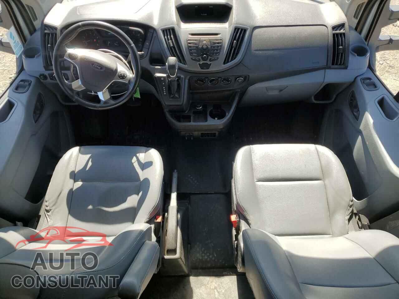 FORD TRANSIT 2017 - 1FTYR2CM5HKB56327