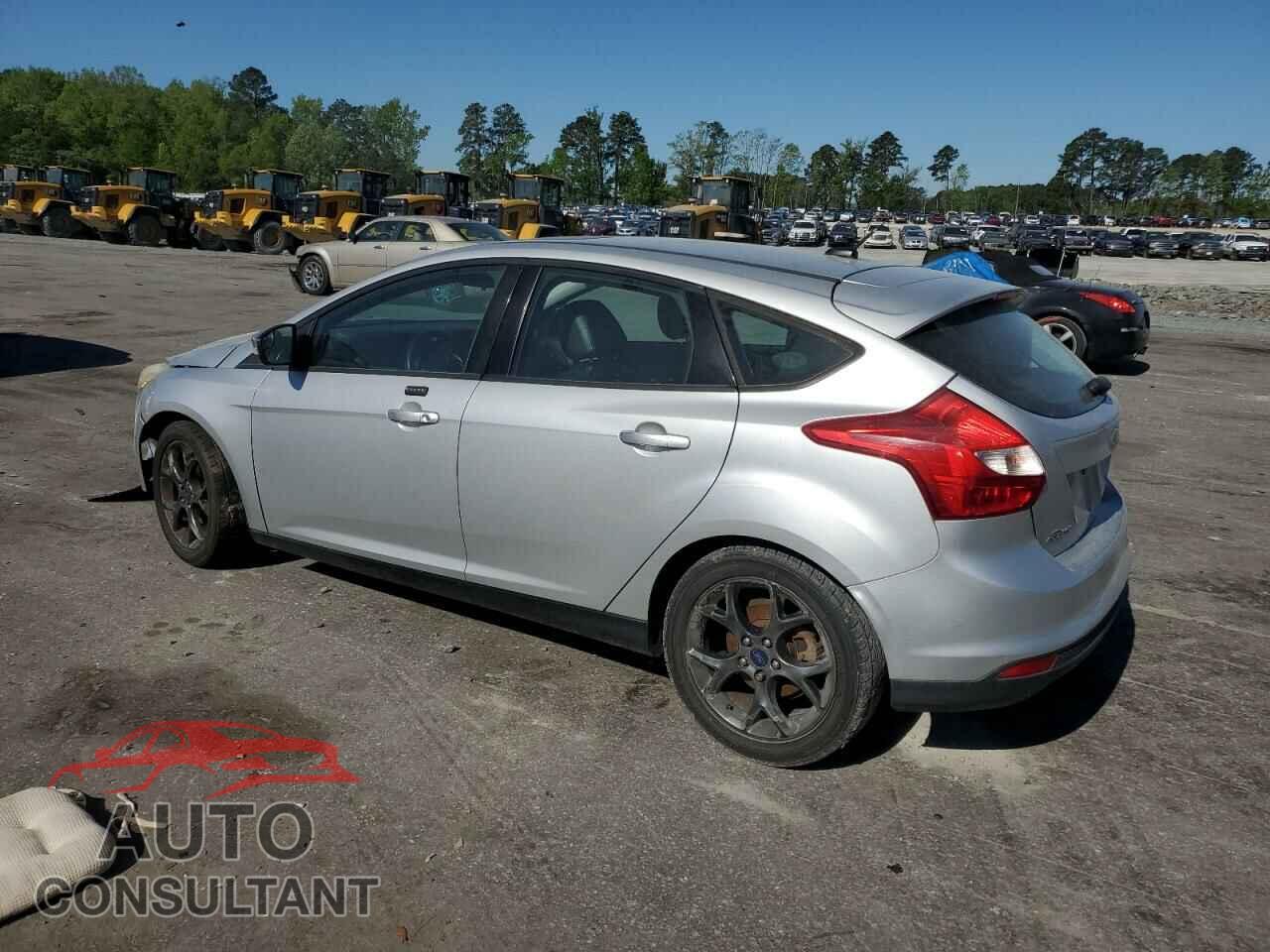 FORD FOCUS 2014 - 1FADP3K20EL320041