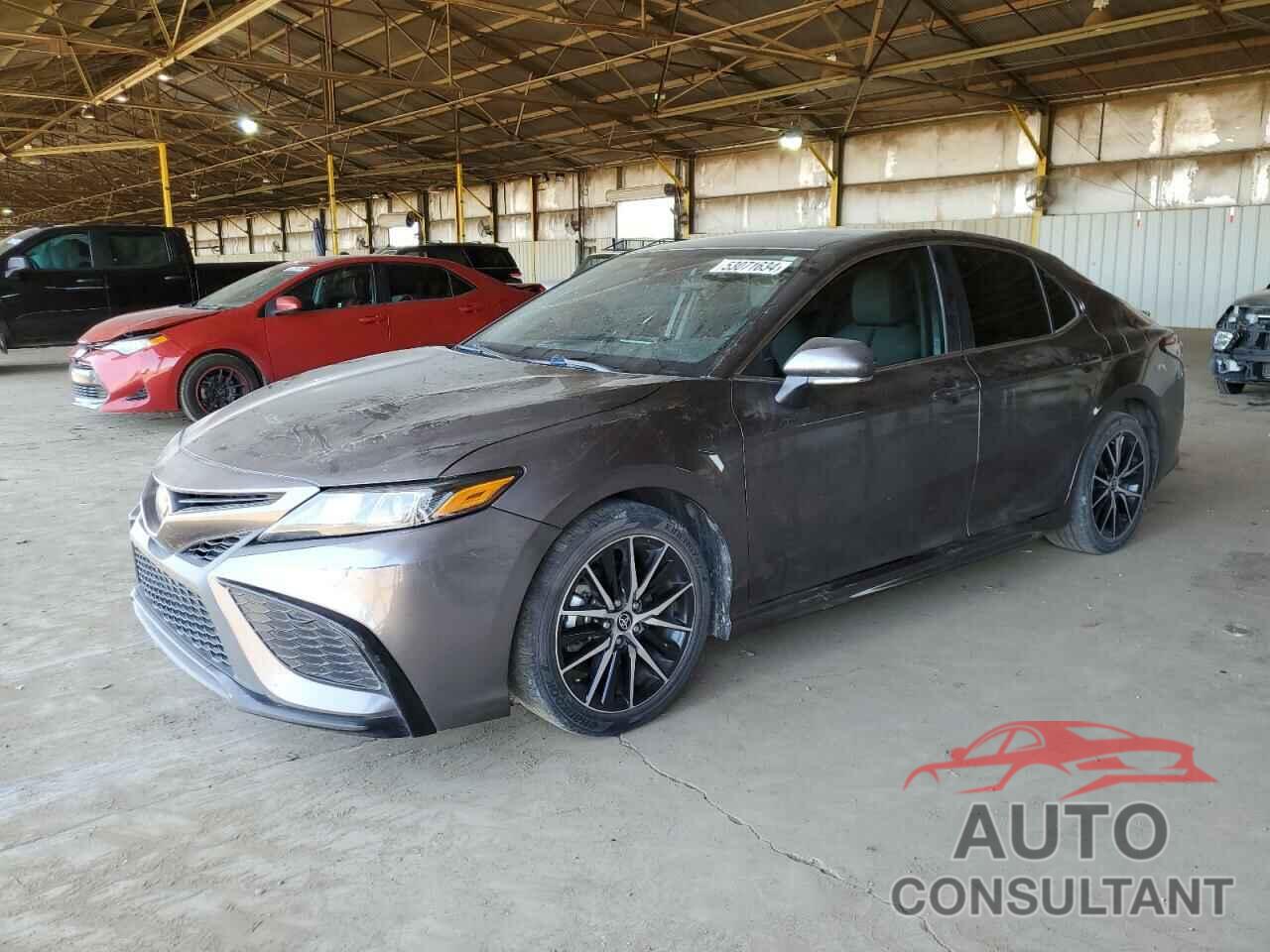 TOYOTA CAMRY 2022 - 4T1G11AK1NU647942
