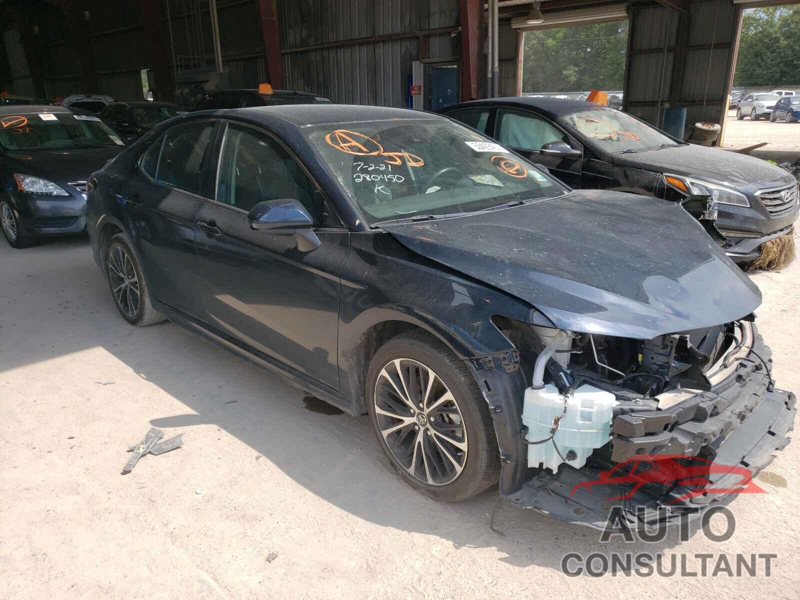 TOYOTA CAMRY 2019 - 4T1B11HK2KU280450