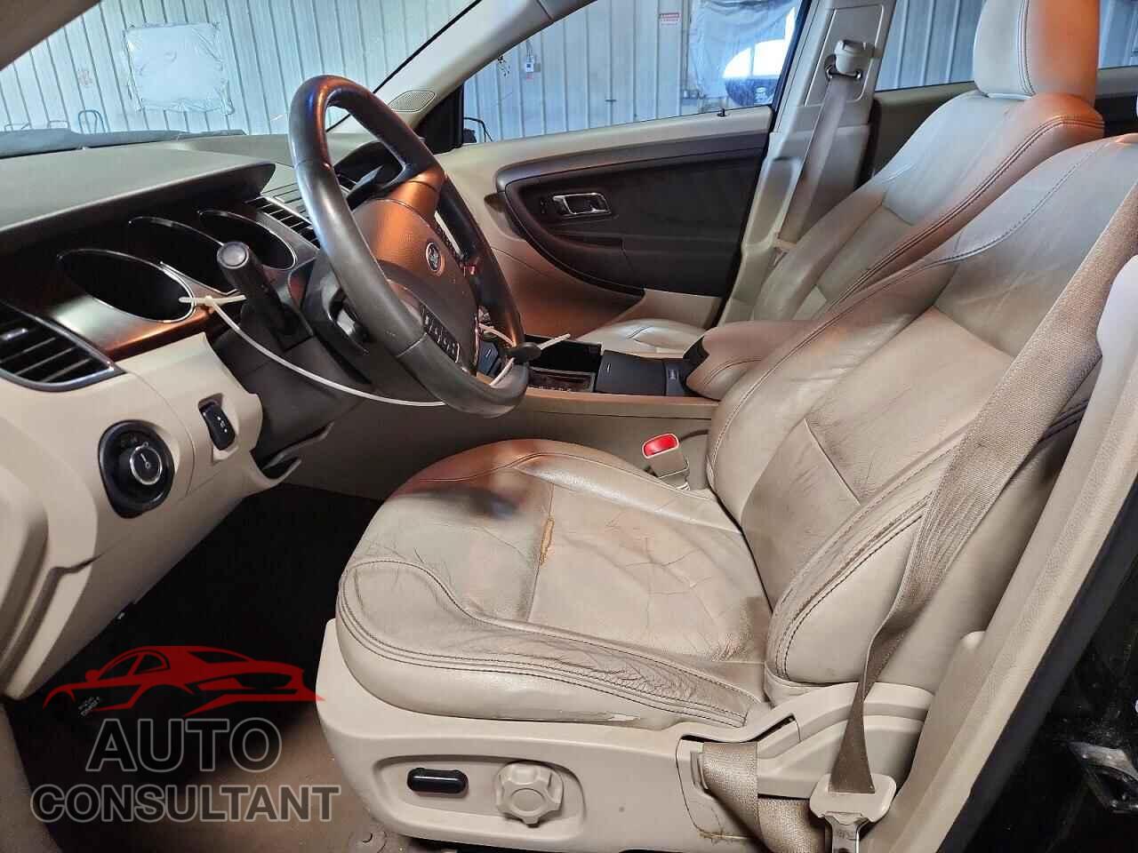 FORD TAURUS 2010 - 1FAHP2EW7AG135711
