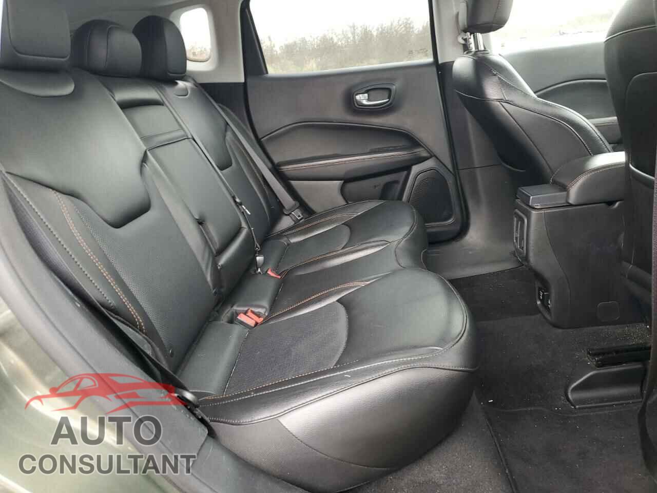JEEP COMPASS 2020 - 3C4NJDCB1LT111686