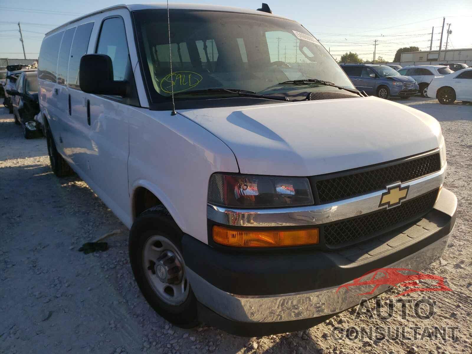 CHEVROLET EXPRESS 2018 - 1GAZGPFG4J1281515