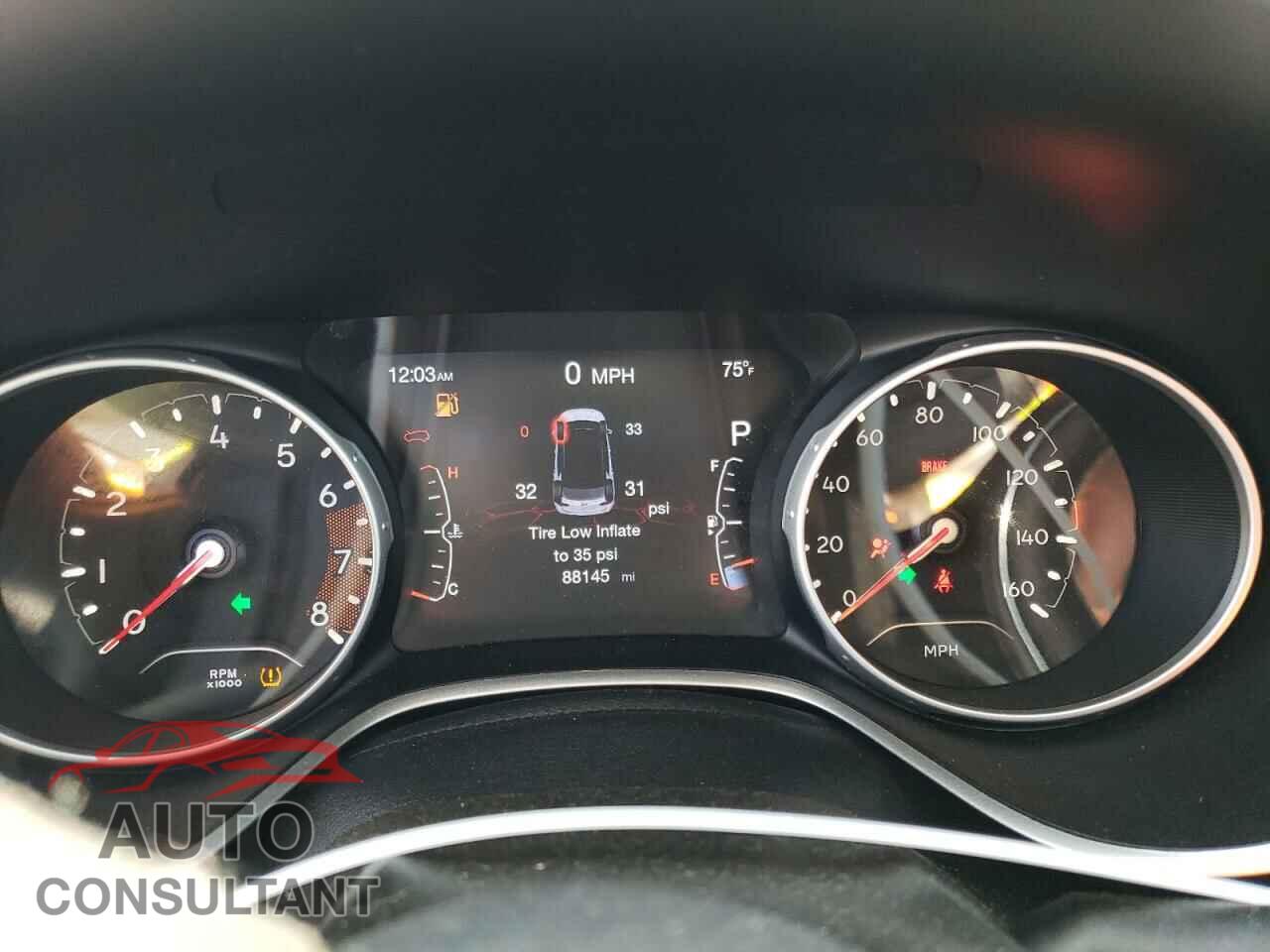 JEEP COMPASS 2018 - 3C4NJDBB1JT144900