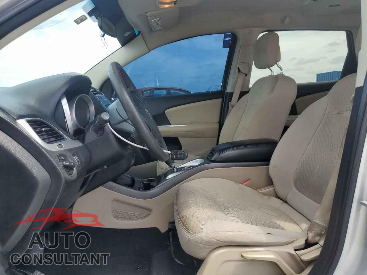 DODGE JOURNEY 2012 - 3C4PDCBG2CT304310