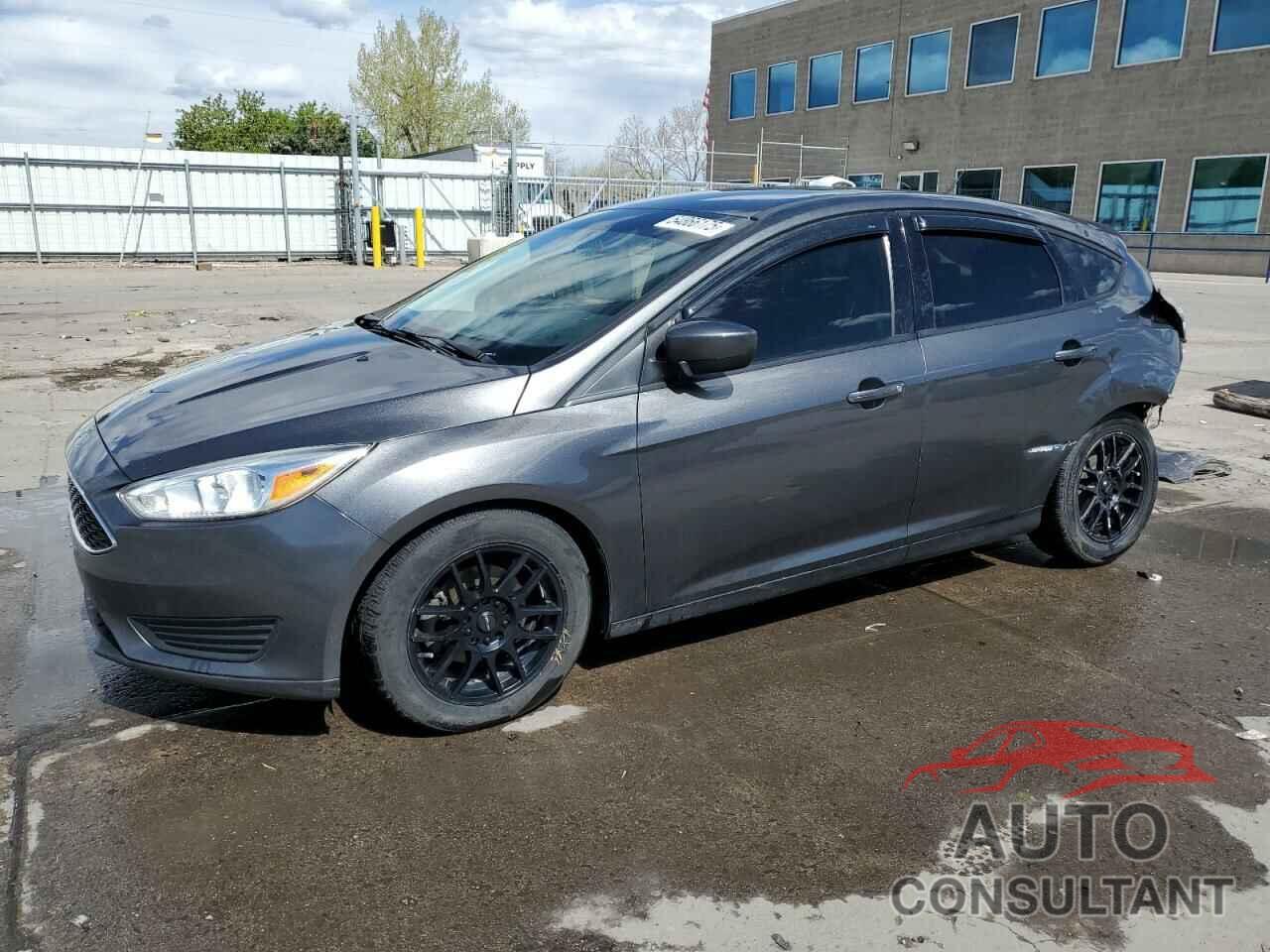 FORD FOCUS 2018 - 1FADP3K22JL227158