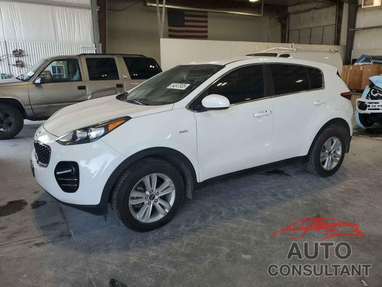 KIA SPORTAGE 2018 - KNDPMCAC9J7465365