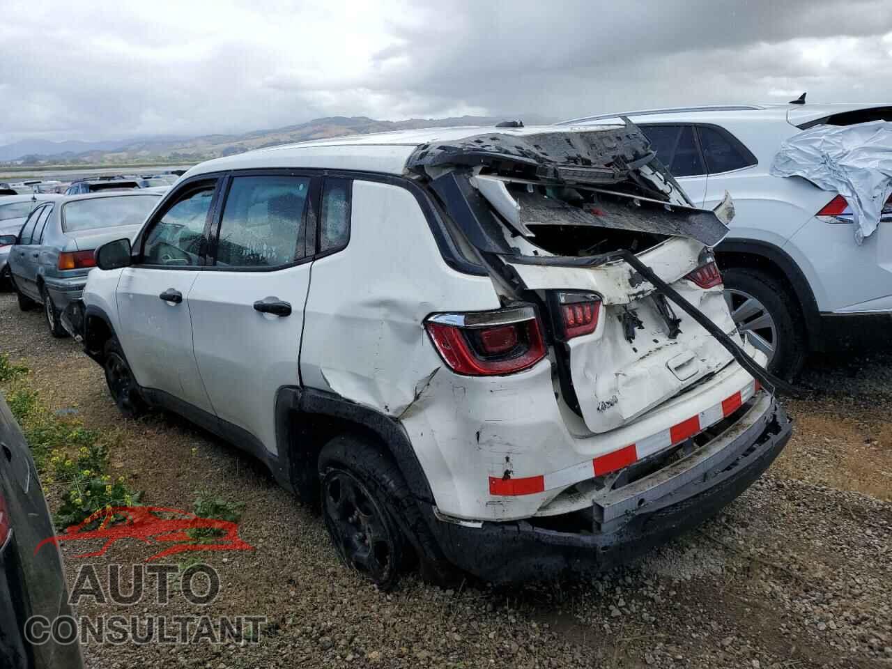 JEEP COMPASS 2020 - 3C4NJDAB4LT167012