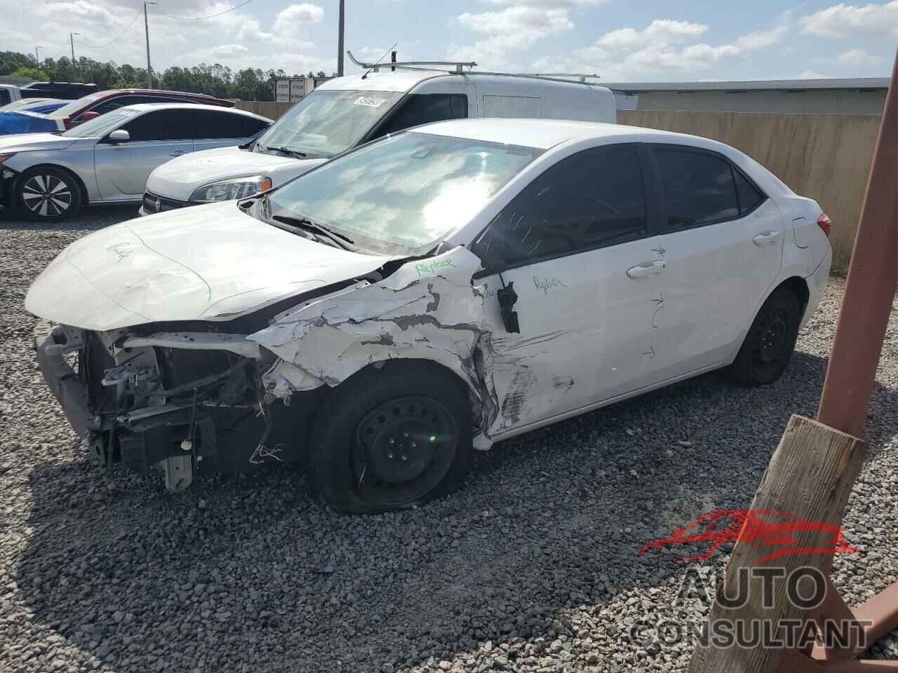 TOYOTA COROLLA 2018 - 5YFBURHEXJP830297