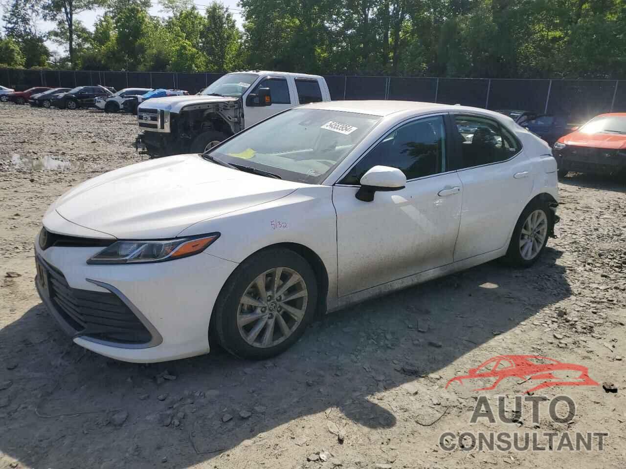 TOYOTA CAMRY 2021 - 4T1C11AK6MU486467