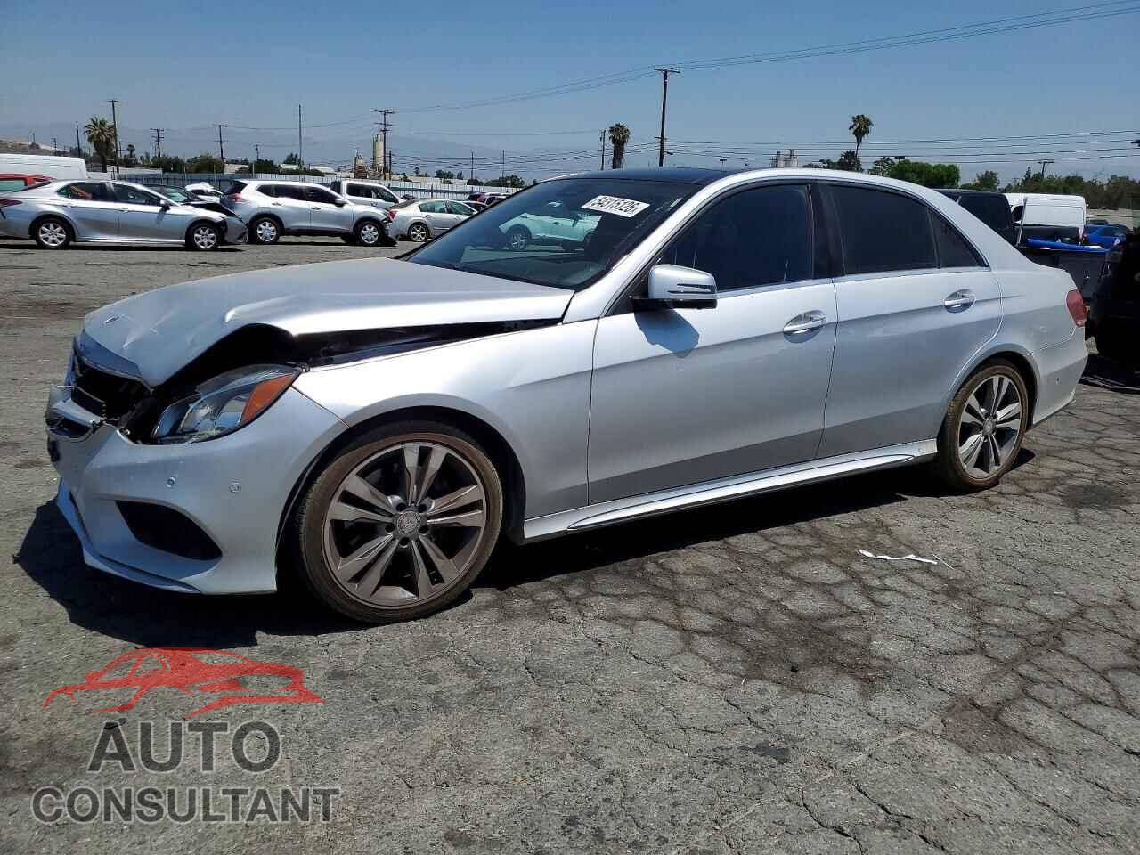 MERCEDES-BENZ E-CLASS 2015 - WDDHF5KB3FB113411