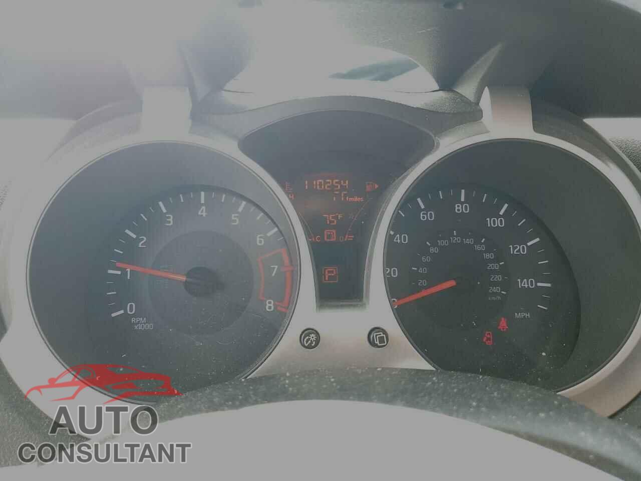 NISSAN JUKE 2015 - JN8AF5MR6FT510843