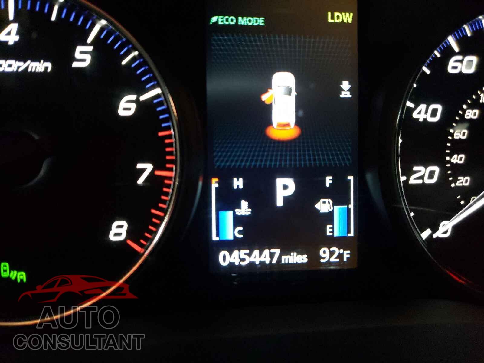 MITSUBISHI OUTLANDER 2017 - JA4AD3A37HZ035218