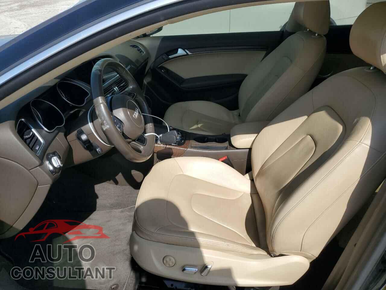 AUDI A5 2013 - WAULFAFR9DA052909