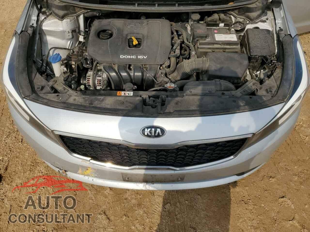 KIA FORTE 2017 - 3KPFL4A78HE002960