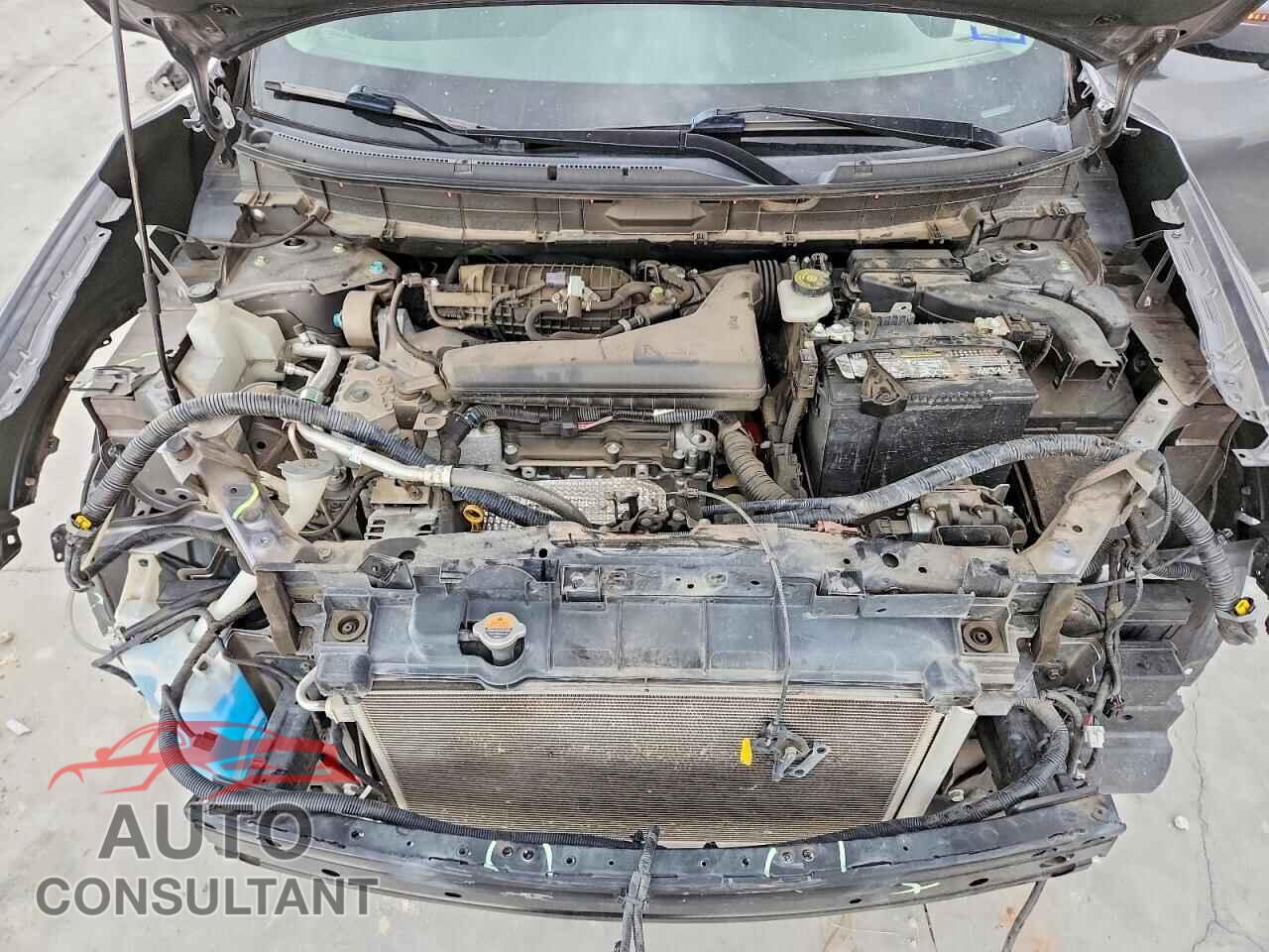 NISSAN ROGUE 2018 - KNMAT2MT8JP595183