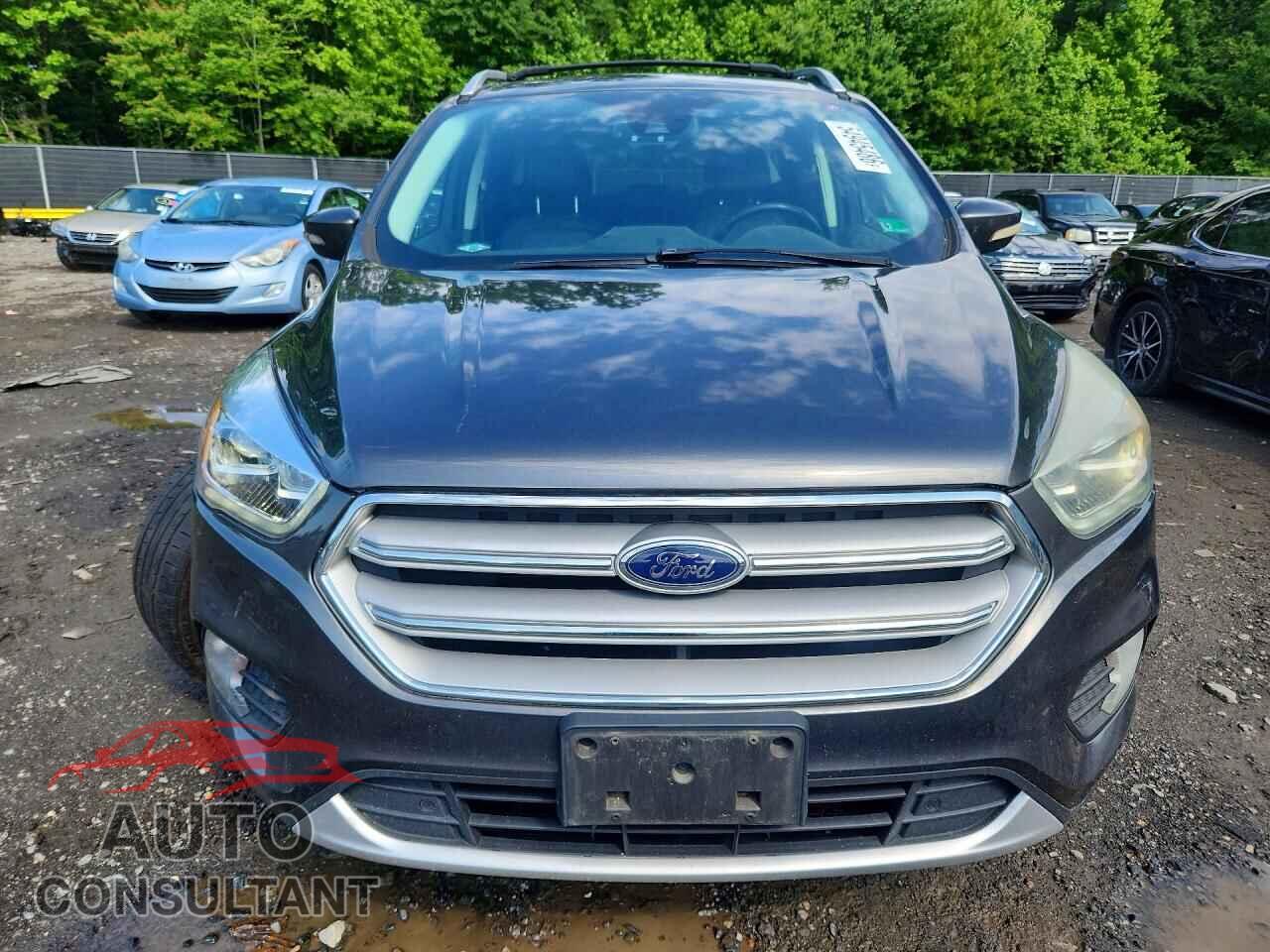 FORD ESCAPE 2017 - 1FMCU0JD2HUB13001