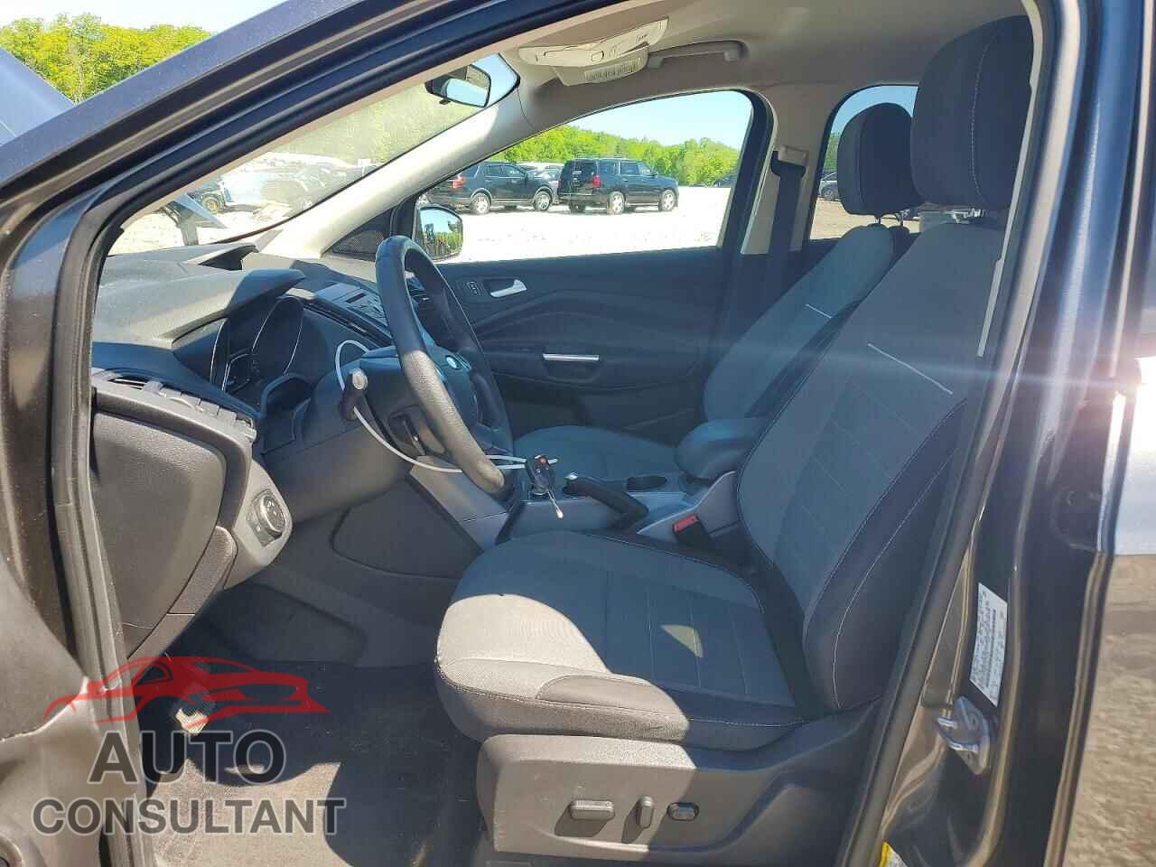 FORD ESCAPE 2015 - 1FMCU9G96FUC71975