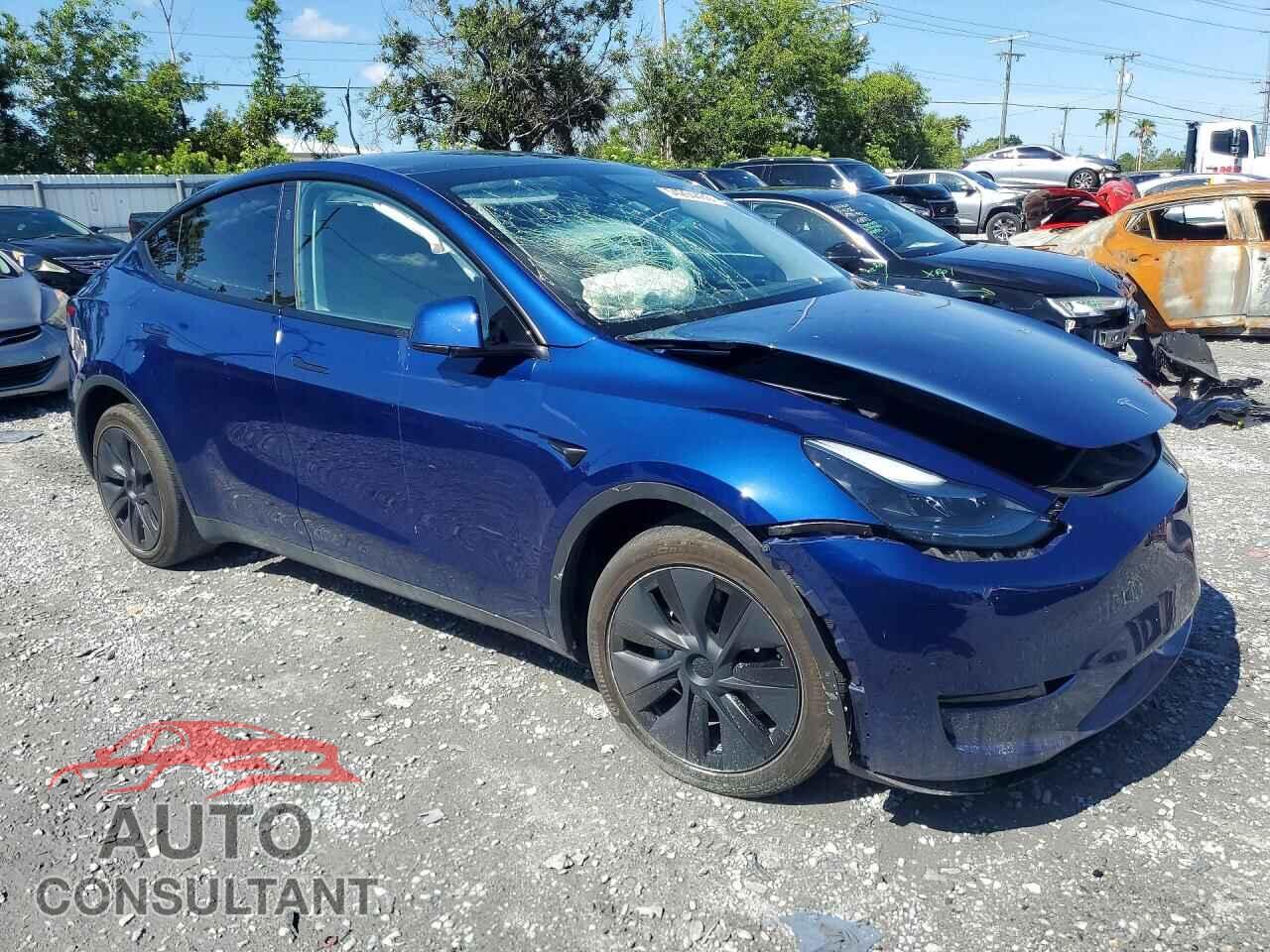 TESLA MODEL Y 2024 - 7SAYGDED9RF169081
