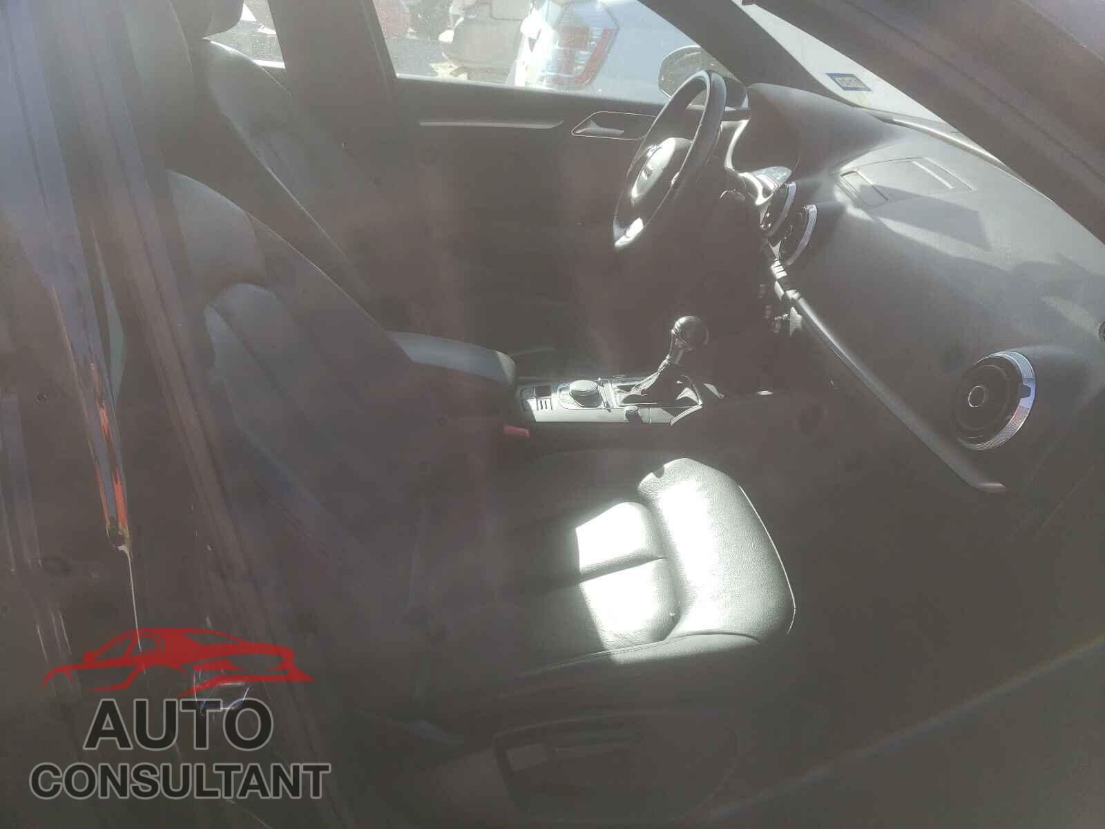 AUDI A3 2016 - WAUA7GFF4G1002288
